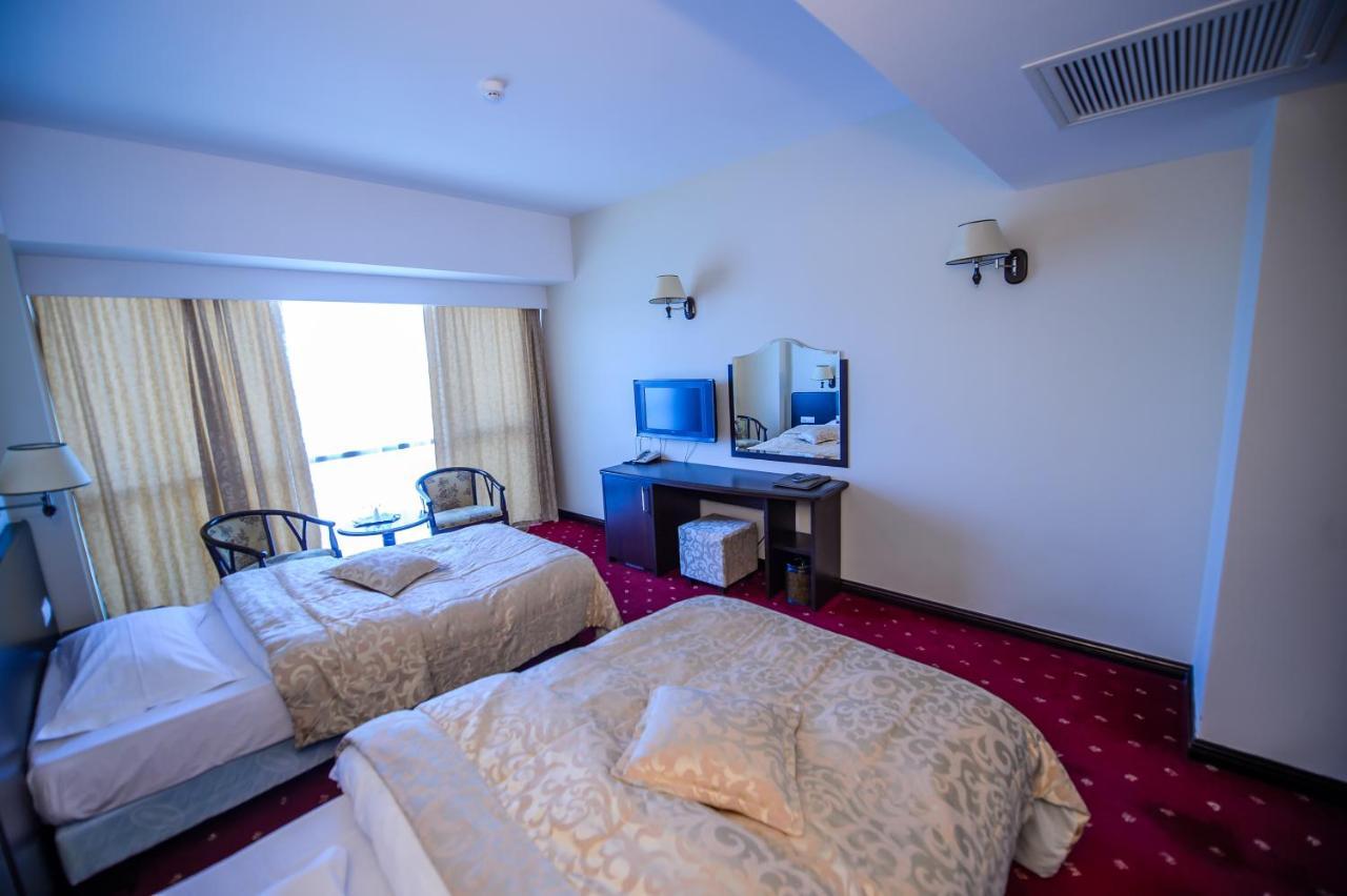 Hotel Esplanada Tulcea Extérieur photo