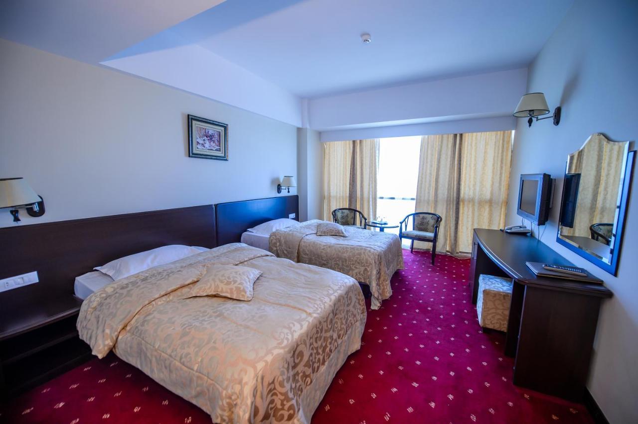 Hotel Esplanada Tulcea Extérieur photo