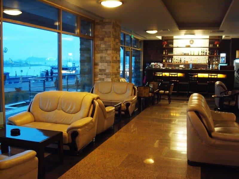 Hotel Esplanada Tulcea Extérieur photo