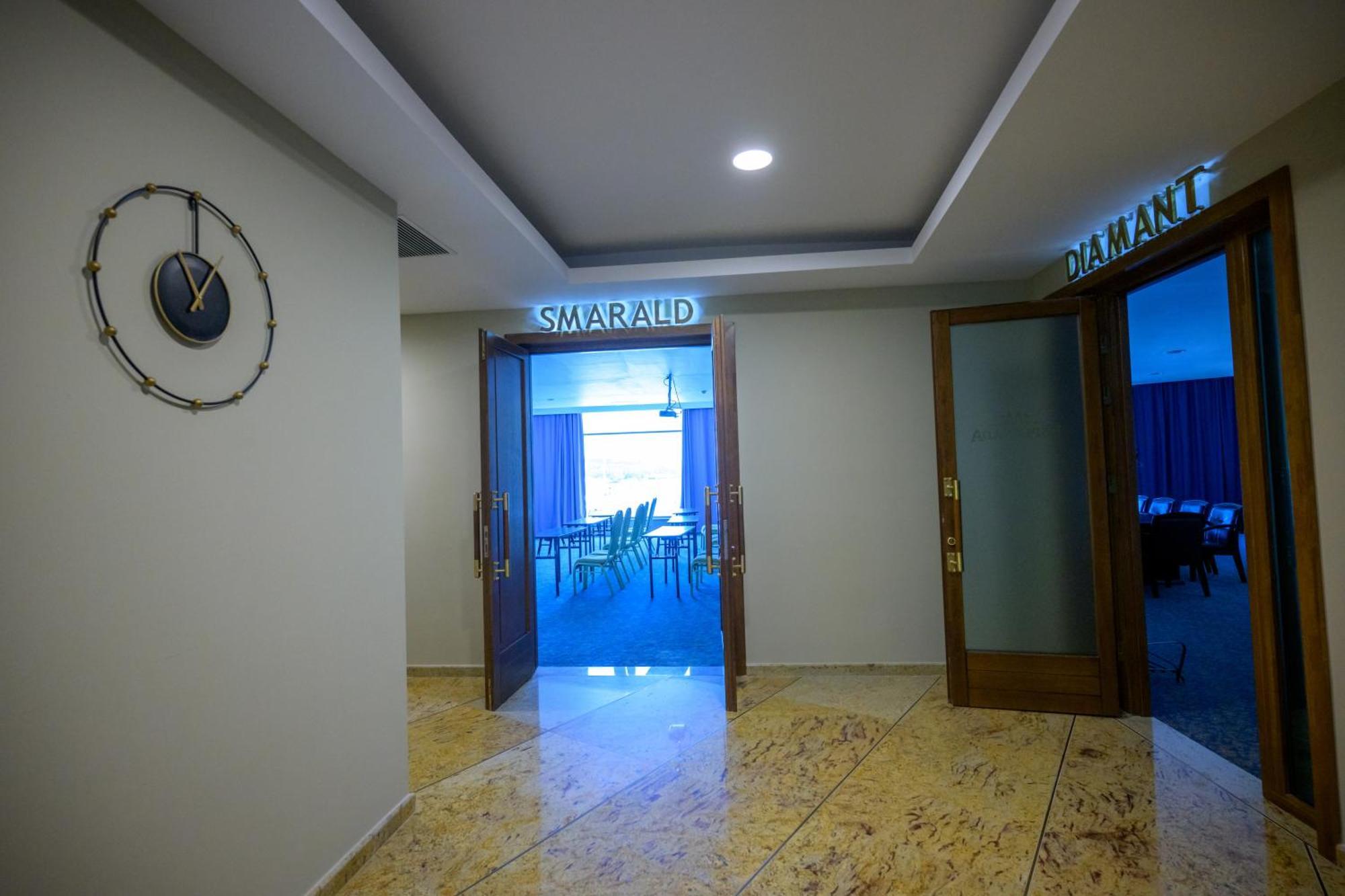 Hotel Esplanada Tulcea Extérieur photo