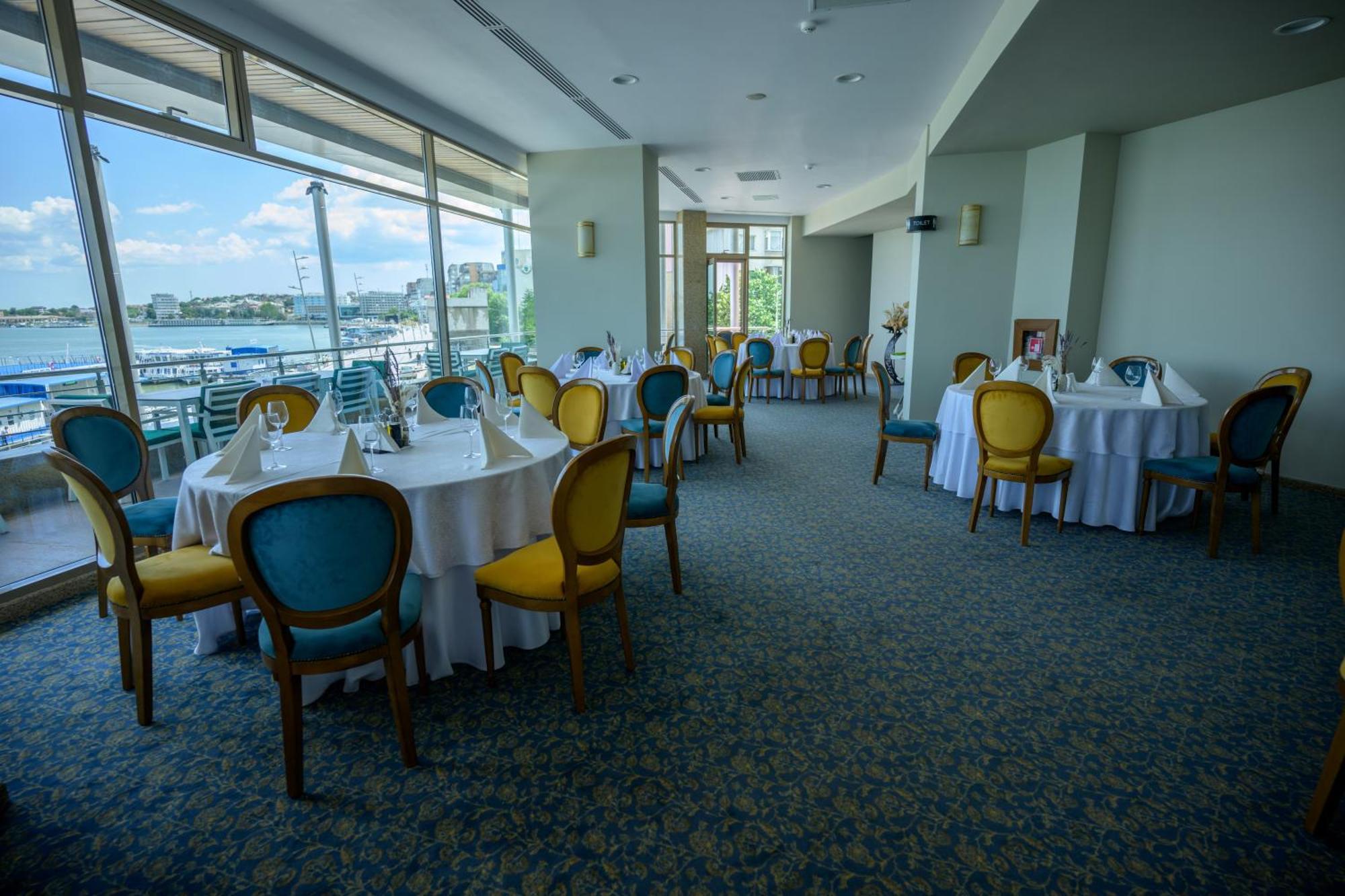 Hotel Esplanada Tulcea Extérieur photo