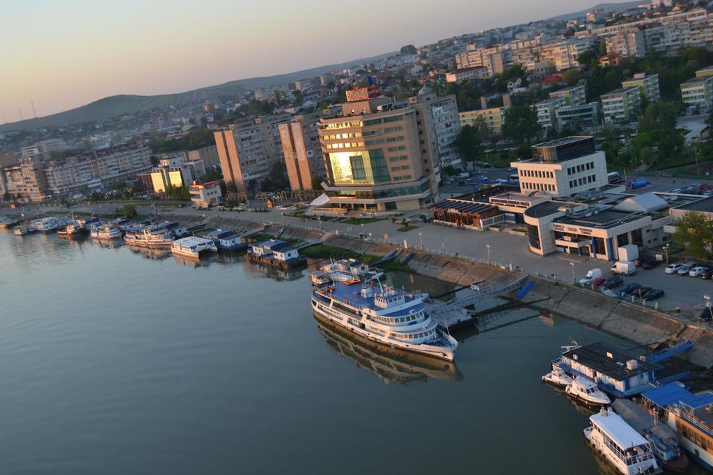 Hotel Esplanada Tulcea Extérieur photo