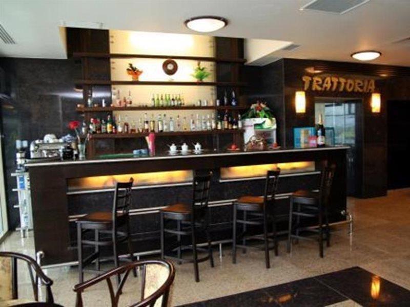 Hotel Esplanada Tulcea Extérieur photo