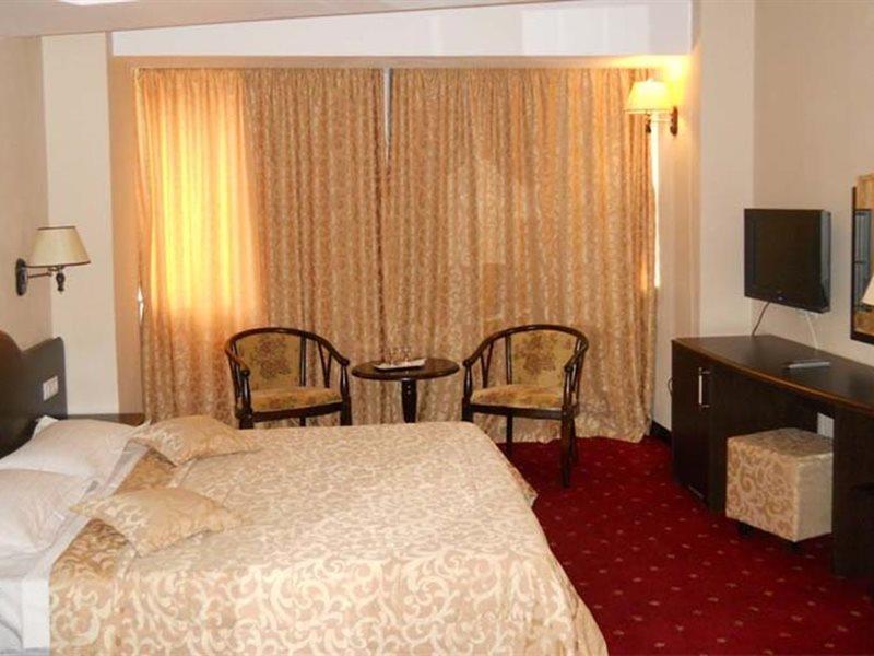 Hotel Esplanada Tulcea Extérieur photo