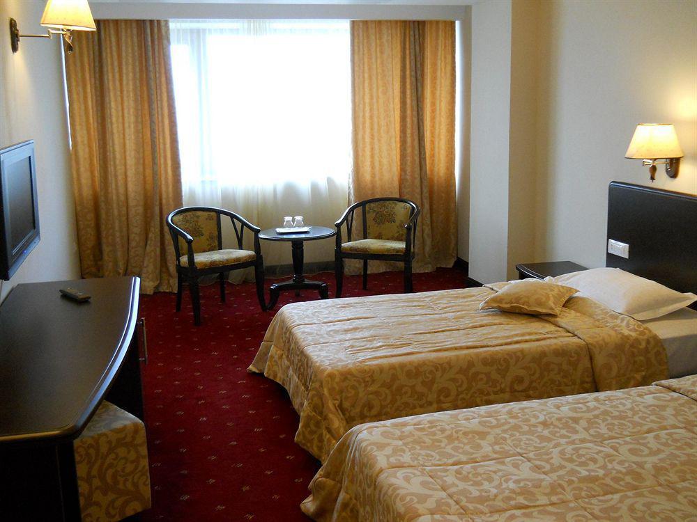 Hotel Esplanada Tulcea Extérieur photo