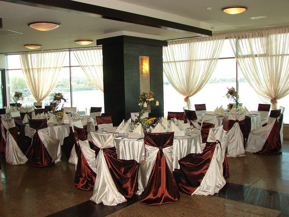 Hotel Esplanada Tulcea Extérieur photo